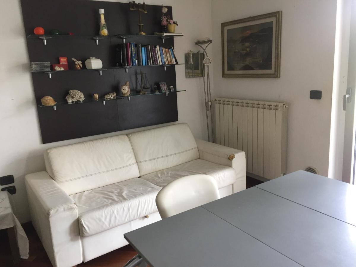 Casa Delle Sorprese Apartment Pescara Bagian luar foto